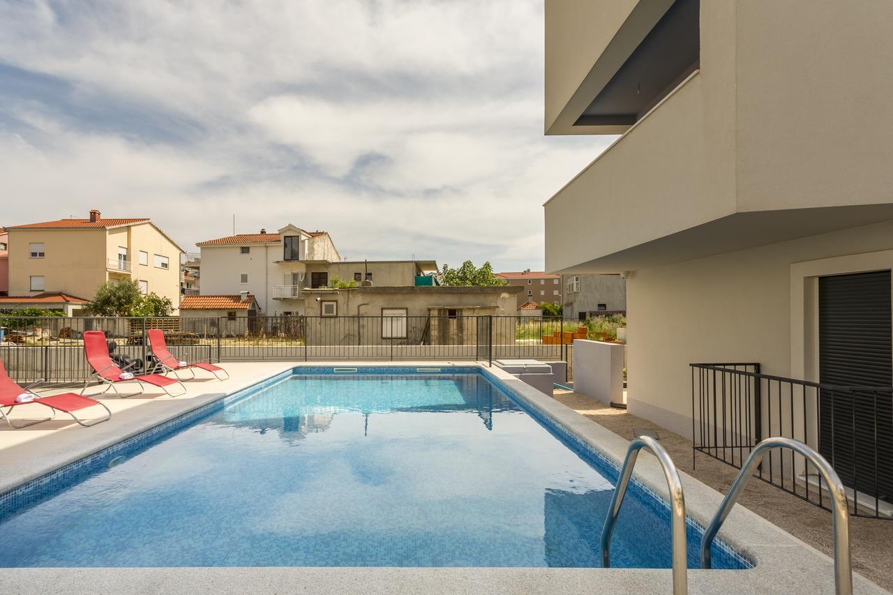 Luxury 3 Bed Apartment, Large Terrace, Pool, Close To Beach And Split! Podstrana Exteriér fotografie