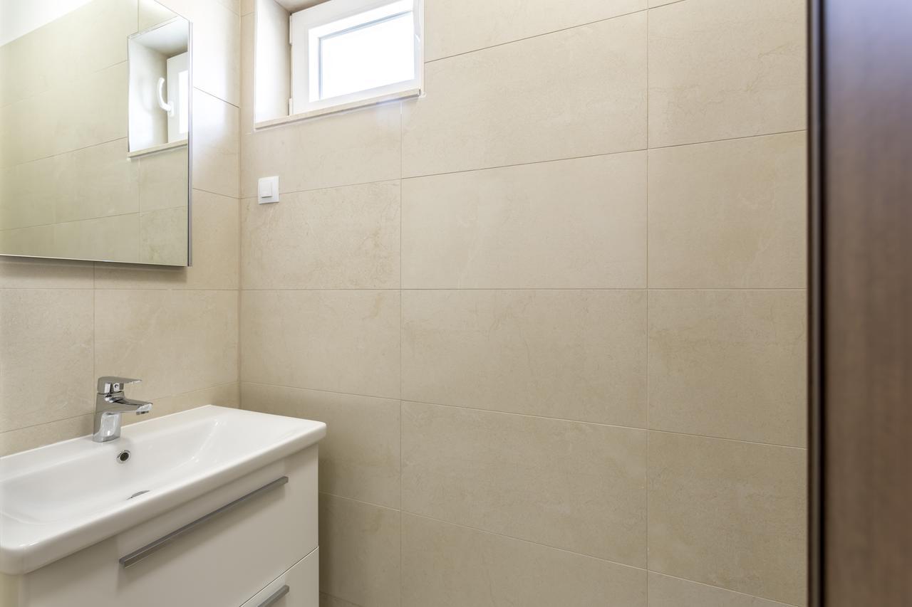 Luxury 3 Bed Apartment, Large Terrace, Pool, Close To Beach And Split! Podstrana Exteriér fotografie