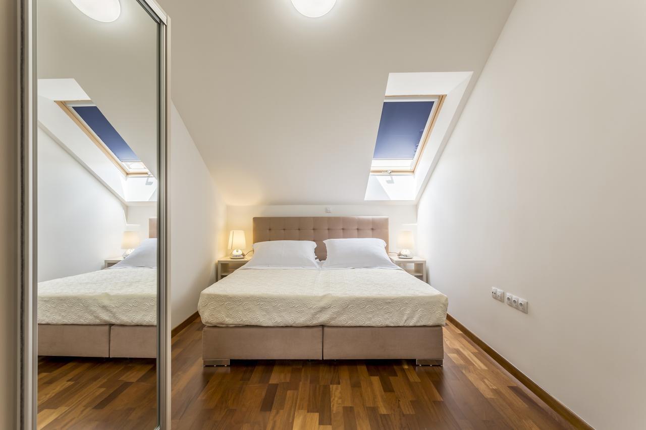 Luxury 3 Bed Apartment, Large Terrace, Pool, Close To Beach And Split! Podstrana Exteriér fotografie