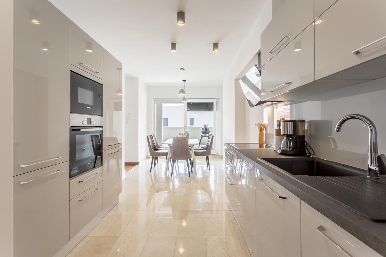 Luxury 3 Bed Apartment, Large Terrace, Pool, Close To Beach And Split! Podstrana Exteriér fotografie