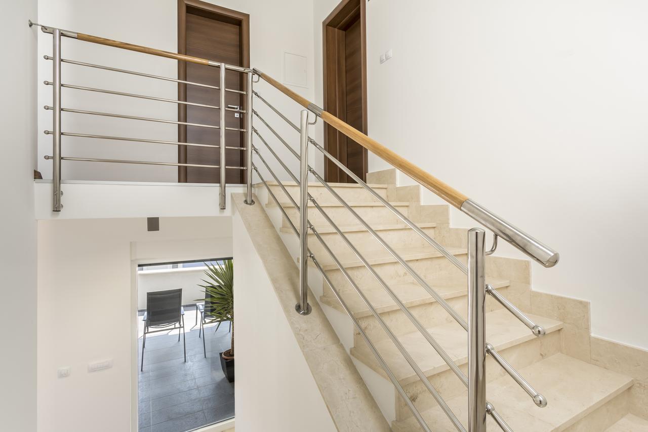 Luxury 3 Bed Apartment, Large Terrace, Pool, Close To Beach And Split! Podstrana Exteriér fotografie